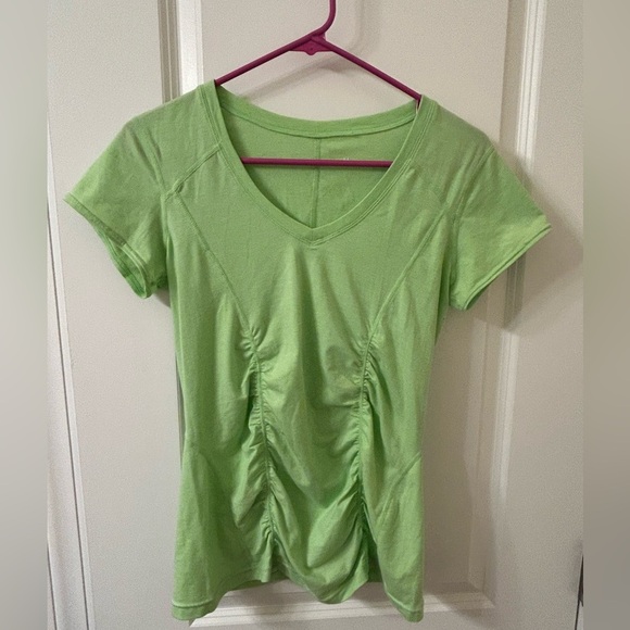 Zella Light Green Ruched V-Neck Tee - Picture 1 of 5